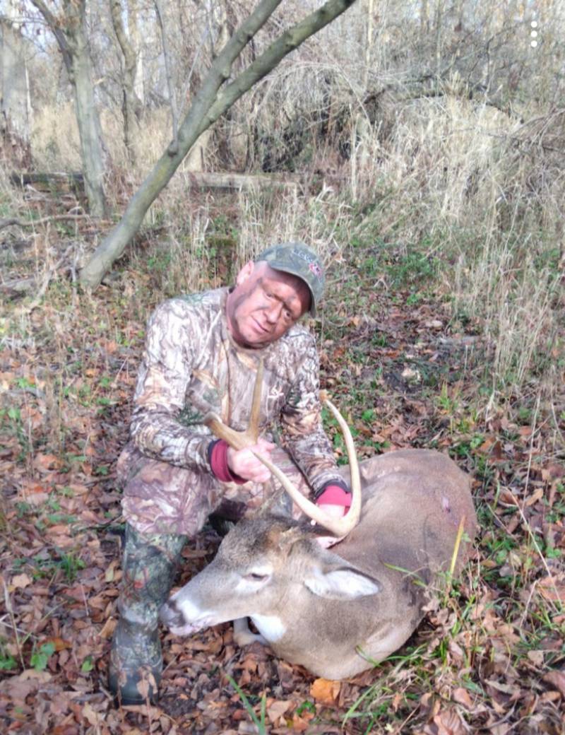 John shot this 6 point with his bow in isabella county on November 5 2023
